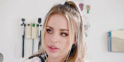 Big Ass Babe Knows Better Than Doctor What Patient Needs With Anna Claire And Claire Clouds