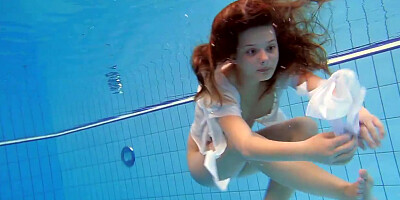 UnderwaterShow Video: Zuzanna