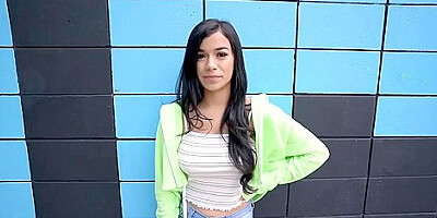Savannah Sixx In Fucked During Porn Casting