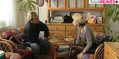 Skinny Girl Strips While Having A Conversation With A Guy - RetroGermanCastingTour