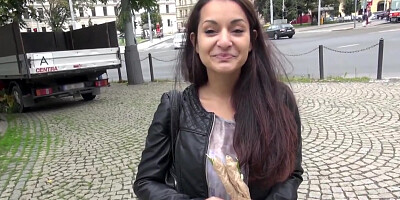Public Pulled Euro Persuaded To Fuck For Cash