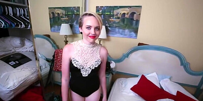 Miley Lookalike
