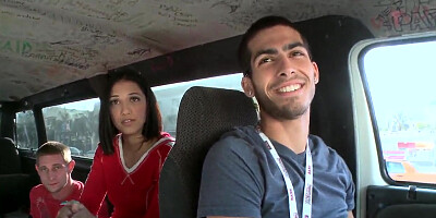 Stefania Mafra is seduced to expose in a bus