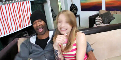 Petite Alyssa Branch prefers to work with black cocks