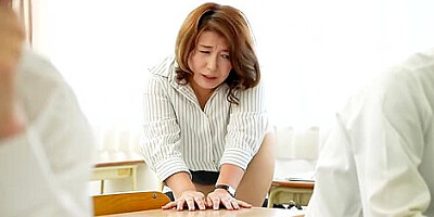 [iqqq-027] Yukari Orihara, A Married Woman Teacher Who Get Wet 10 Times In A Cum Class Scene 1