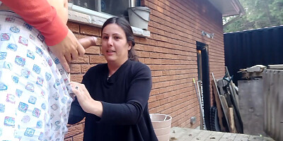 Outdoor Handjob & Cumshot For Our Neighbor