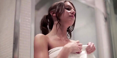 Gorgeous Foxy gets fucked at the sofa and she enjoyed every deep thrust