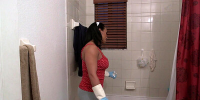 Becca Diamond in BigAss Maid Gets Talked Into Hardcore Fucking Video