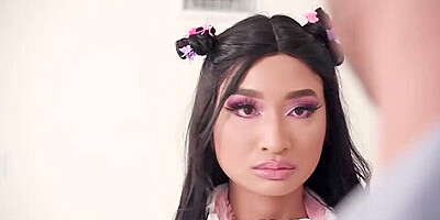 Asian Fuckdoll Avery Black