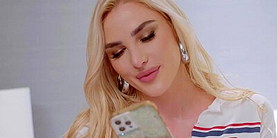Blonde Bombshell Raw Debut With Kenzie Anne