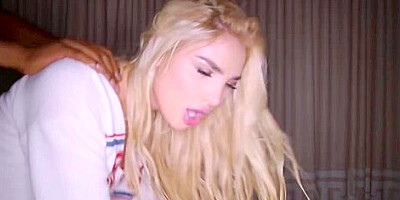 Blonde Bombshell Raw Debut With Kenzie Anne