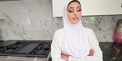 And Hijab Sex With Sophia Leone And Aubry Babcock