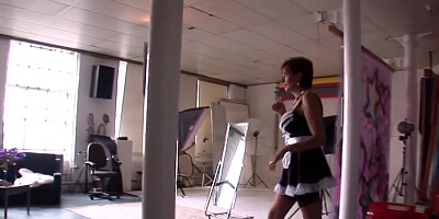 Unfaithful Uk Milf Presents Her Oversized Bo - Lady Sonia