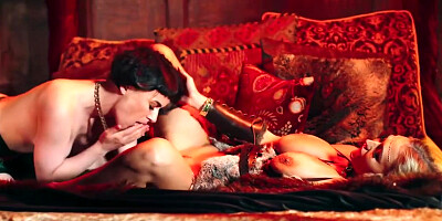 Evermore Olive Glass, Agatha Vega, Sophie Reade