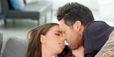 Victoria June And Small Hands - Filthy Wife Cheats On Her Hubby During