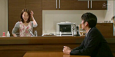 [jul-959] The Nude Model Cheats On Her Spouse. Video Of The Shocking Infidelity Of A Wife Who Indulges In Something Embarrassing With Her Spouses Boss. Yu Shinoda Scene 2