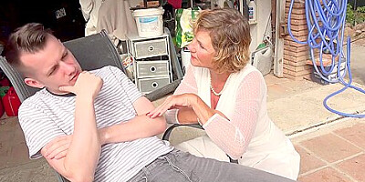 Sam Bourne - Molly Suck Big Cock From