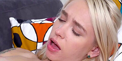 Ass Eating Dirt With Junoesque Arteya Dee And Emma Klein From Mature Nl