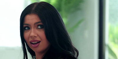 Spied on sorority babe wants a lesbian facesitting threesome