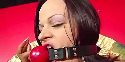 Comely And Big Ass Sex With Janessa Jordan And Maxine X