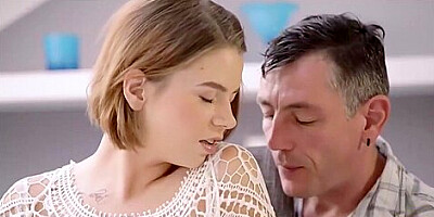 Looking-good Reals Oral Clip - Marina Visconti