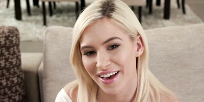 Prurient Kiara Cole at side fuck action