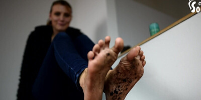Dirty feet from barefoot walking (POV dirty feet, dirty bare feet, foot goddess, sexy soles toes)