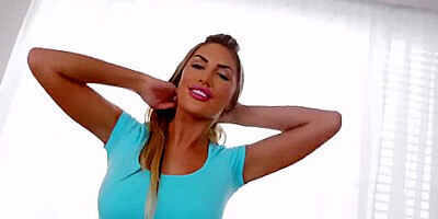 Blowjob Sex With August Ames