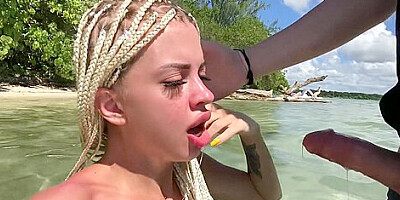 Public Deepthroat Teen 18+ Sloppy Blowjob On Island (+18)