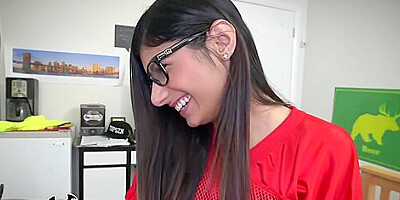 If Mia Khalifa Wants Big Black Cock, Shes Gonna Get It