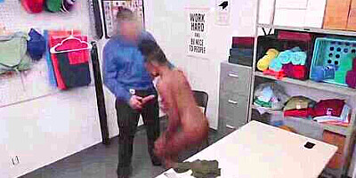 Ebony Anne Amari Creampied By Police Officer For Stealing