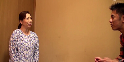 M607g06 A Mature Woman Who Runs A Dry Shop In Kisarazu In Chiba Alone - Teaser Video