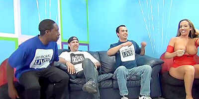 Redneck Rich Shoots His Valentines Arrow On Richelle Ryan Jennifer White & Brianna - Teaser Video