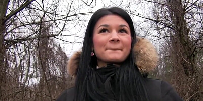 Amateur Sex Babe Plays With Dick In Car