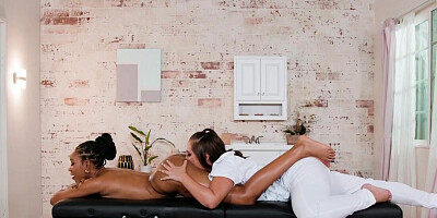 Ebony girl is glad to have sex with wondrous masseuse