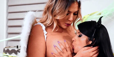 Amazing babe sits on some hard cock and rides it so well