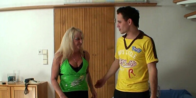 A skinny pervert picks up a blonde grandma and gets a BJ