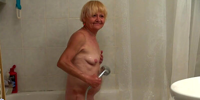 Oldnanny Lesbians compilation, old and teen lesbians