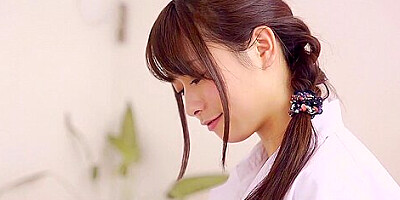 Marina Shiraishi in Let Me Help Your Masturbation 7