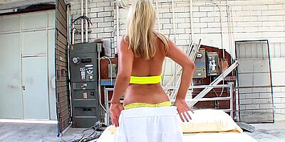 Nikki Jayne Experiment