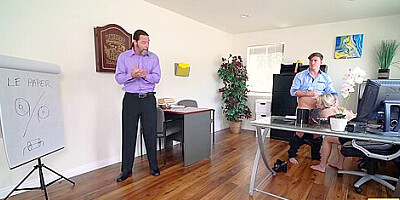 Awesome Cunt In Office