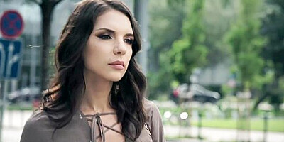 Attractive Henessy - Fetish Video