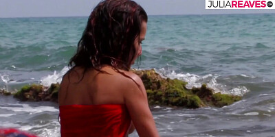 Sexy Girl Gets A Double Penetration After Sucking Two Cocks On The Beach - JuliaReaves