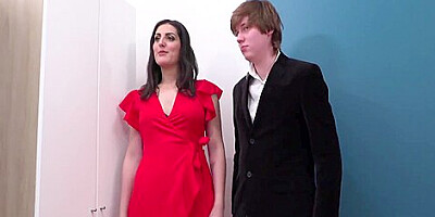 Cute French Milf, Big Cock Up Her Ass 16 Min