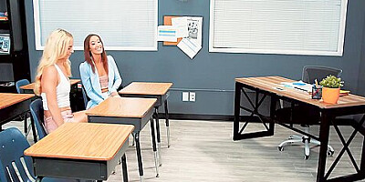 Prurient And Lana Sharapovas Threesome Action